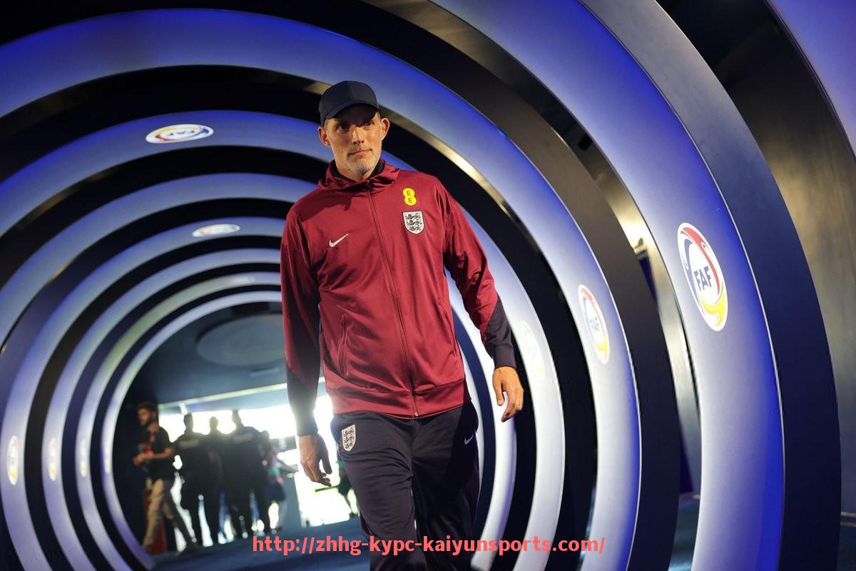 ky开云体育-法甲球队防线结构及关键防守球员作用研究